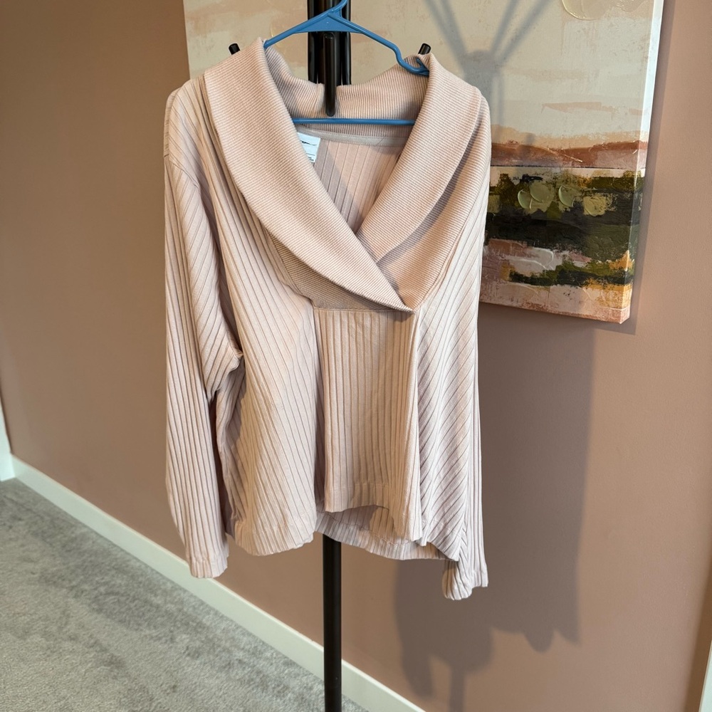 Nike Women's Cowl Neck Sweater - Light Pink